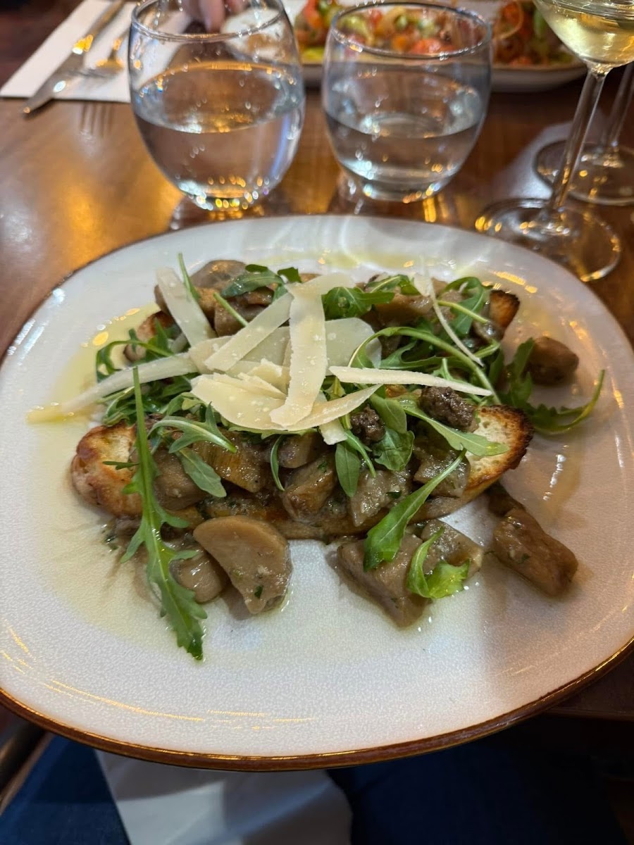 Corsaro Ristorante Tipico Italiano - 9