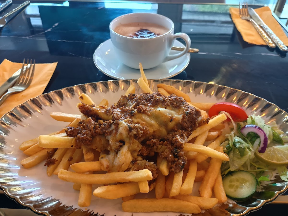 Cafe Grill Royton - 7