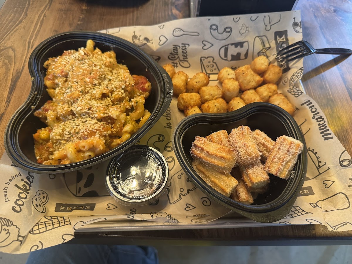 I Heart Mac & Cheese - Sacramento, CA - 2