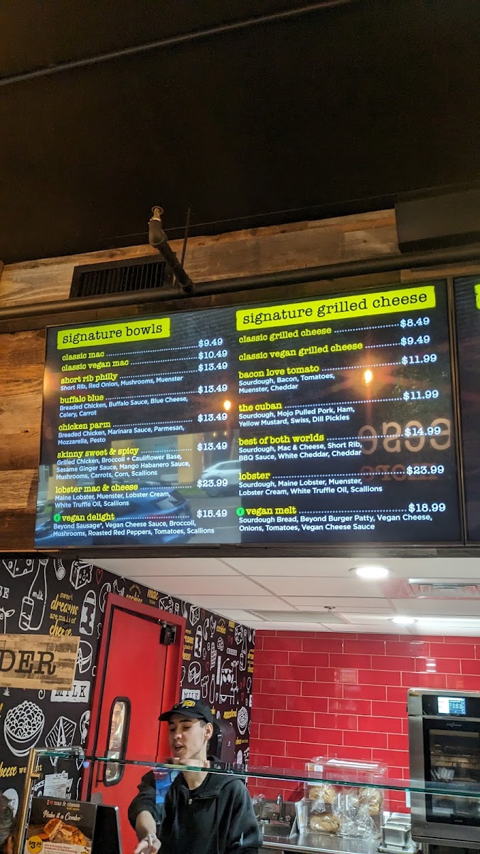 I Heart Mac & Cheese - Sacramento, CA - 3