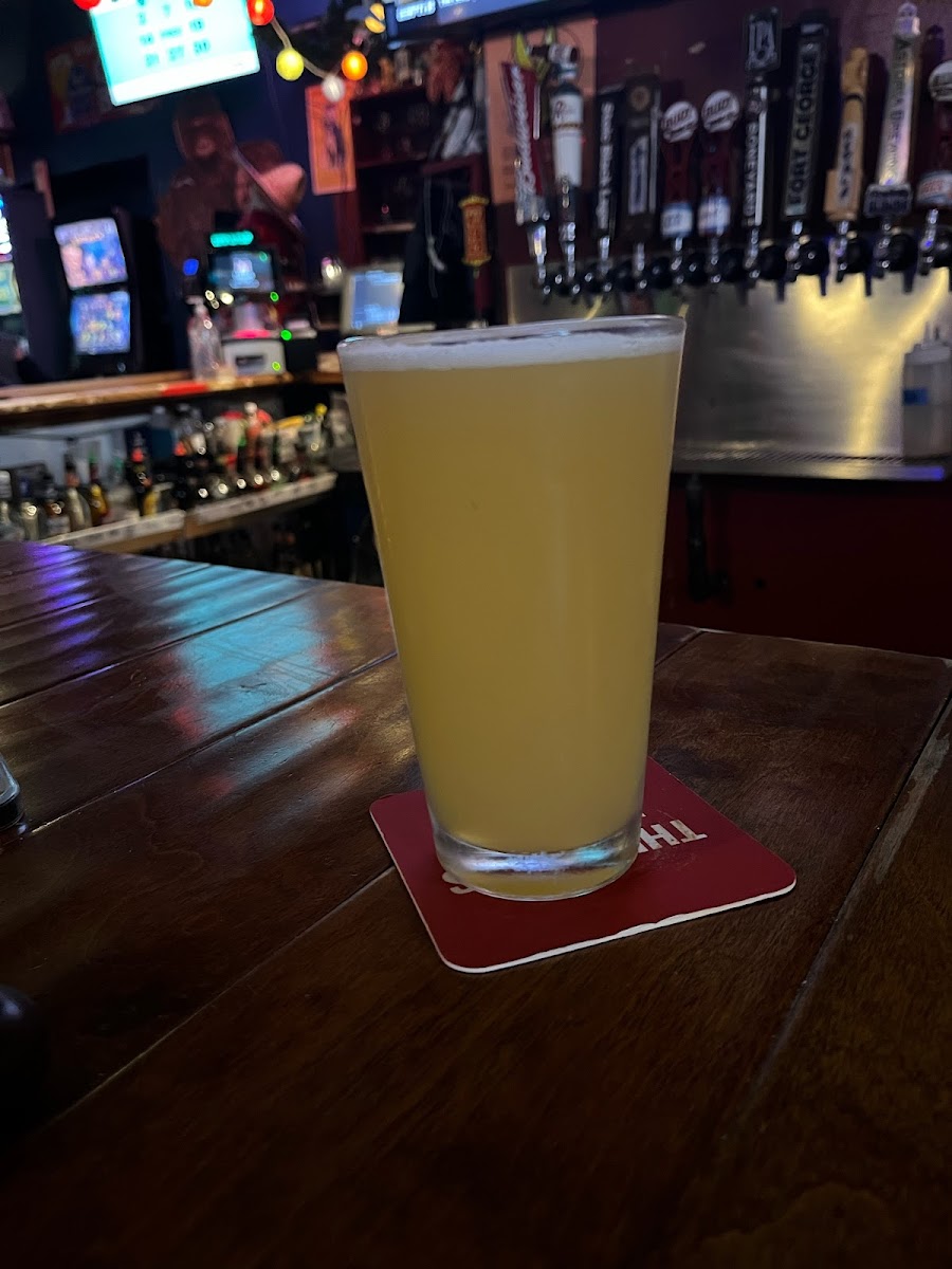 Merry Time Bar and Grill - 8