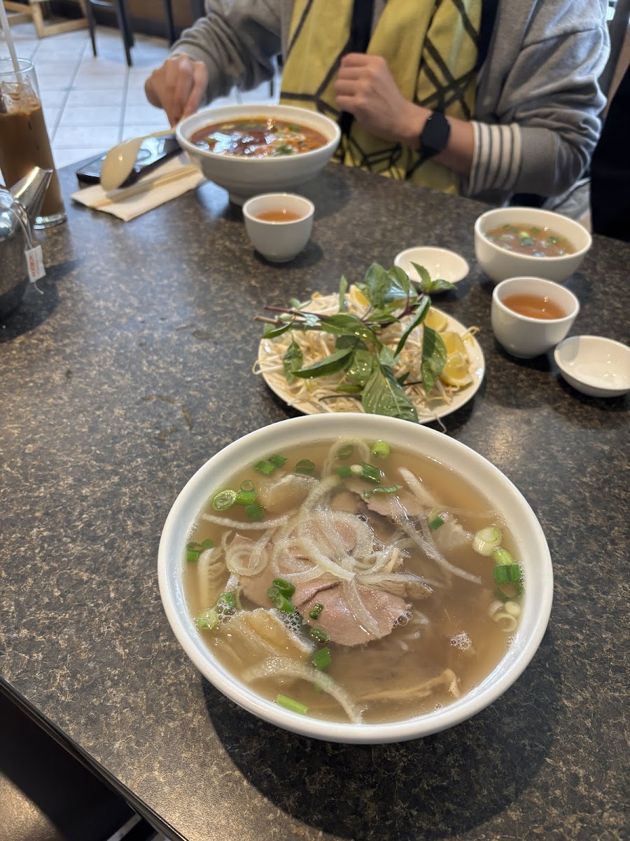 Phở Nguyễn Hoàng - 4