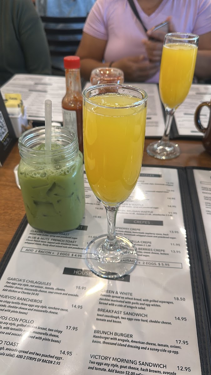 Garcia Bros Cafe - 8
