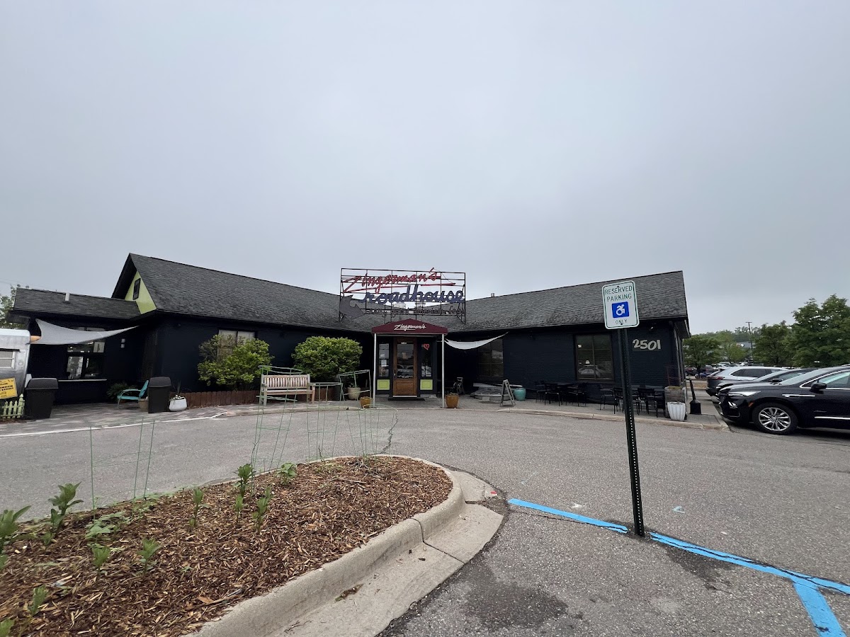 Zingerman's Roadhouse - 5