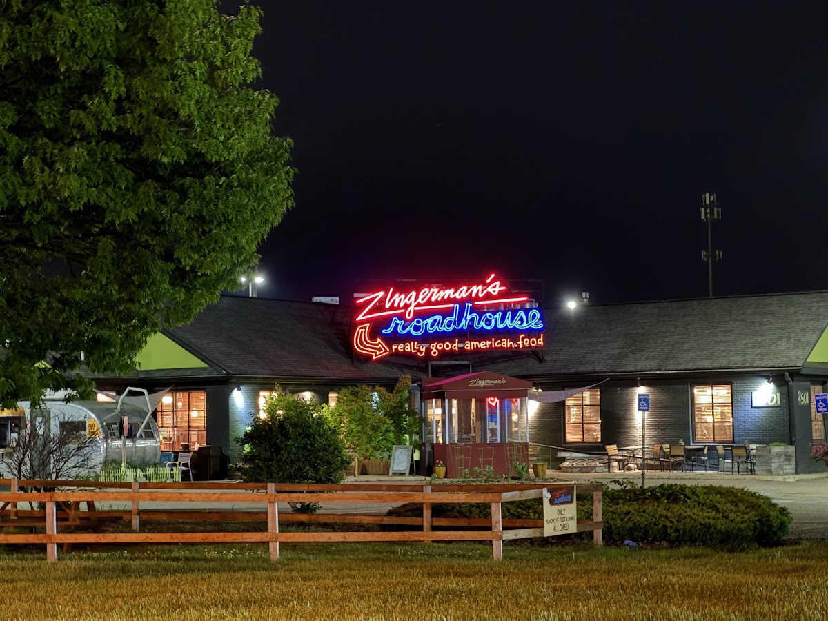 Zingerman's Roadhouse - 8