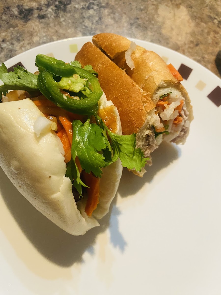 545 Bánh Mì Café - 4