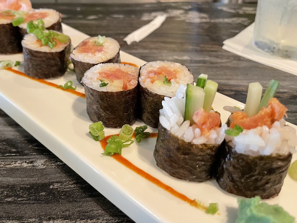 Lemongrass Thai Sushi - 5