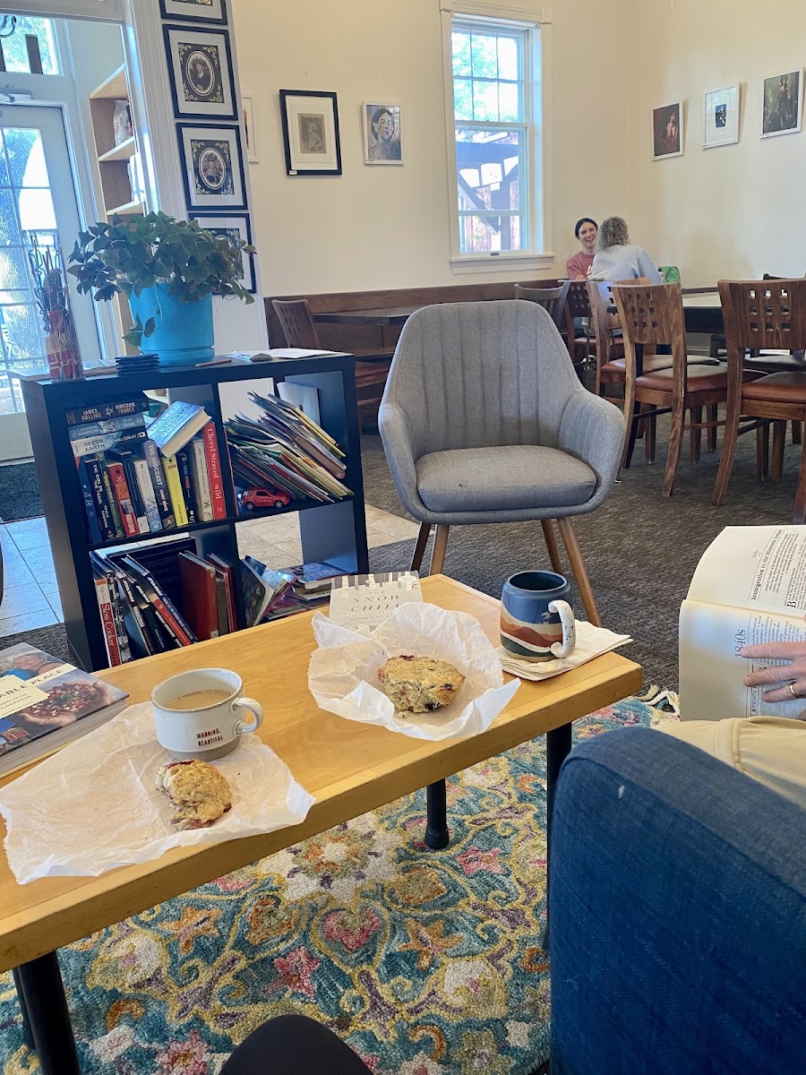 In Hot Water Coffee Shop - 4