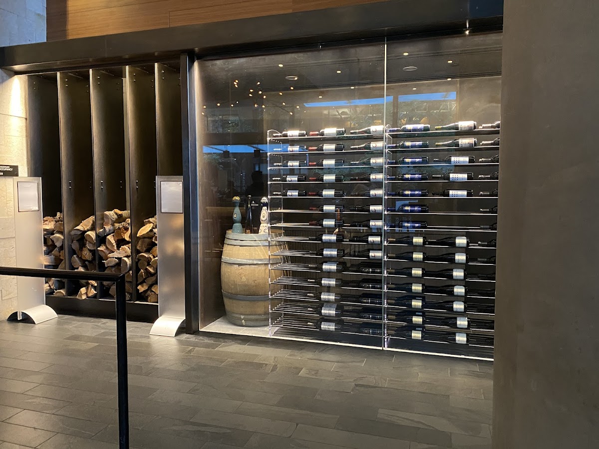 Andare Kitchen & Bar - 5