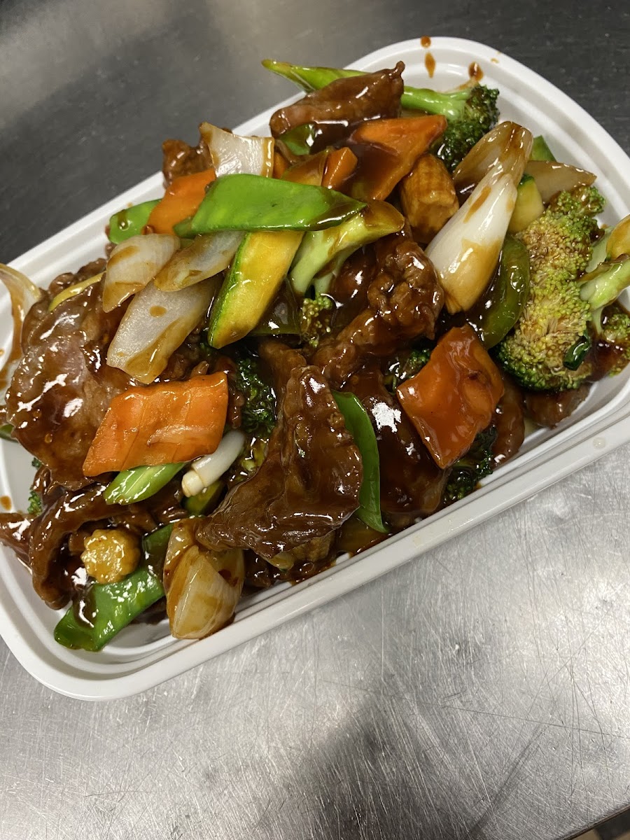 Peking Chinese Restaurant - 3