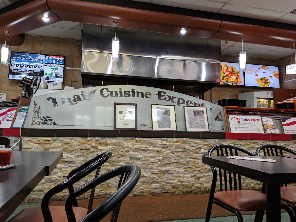 Thai Cuisine Experts - 7