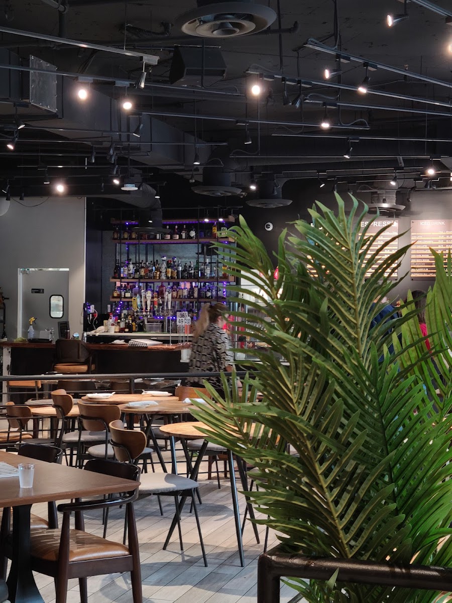 East West Cafe - 8