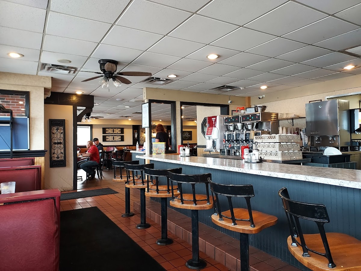 Sport Of Kings Family Restaurant - 9