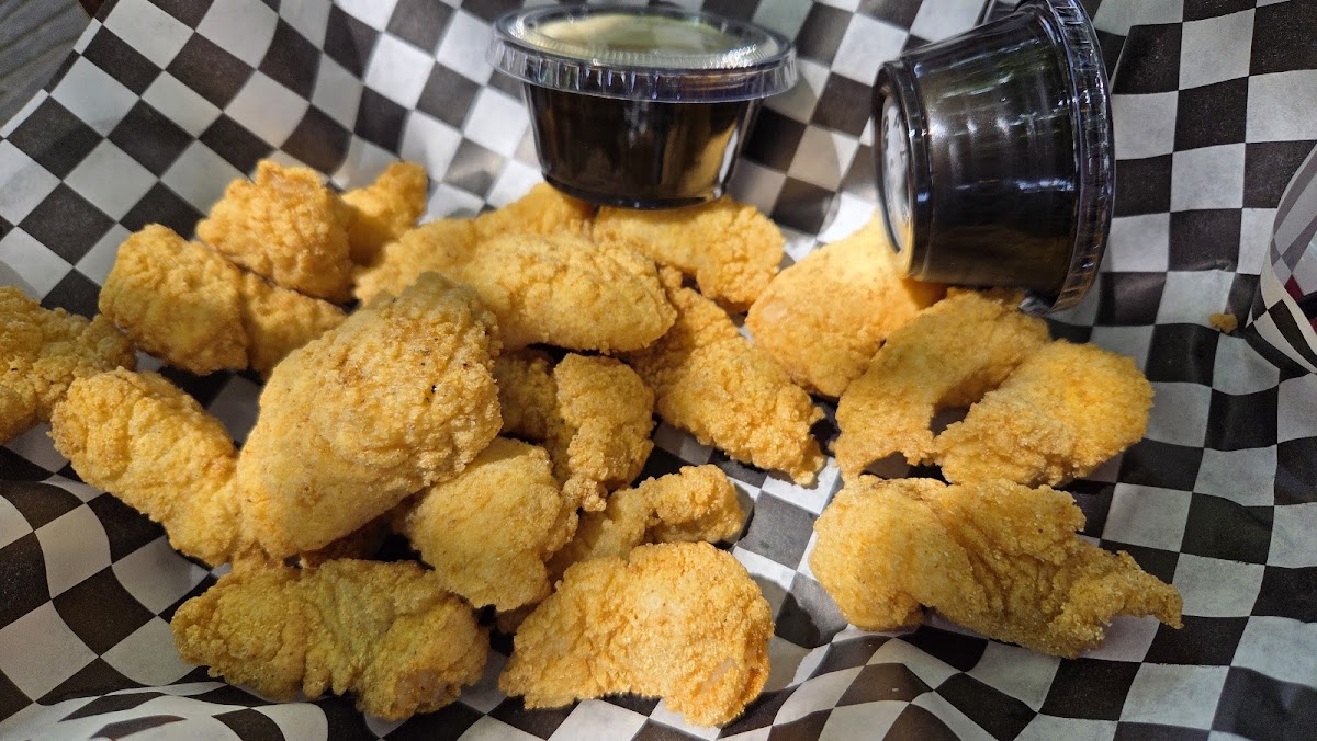 Brent's Cajun Seafood And Oyster Bar - 3