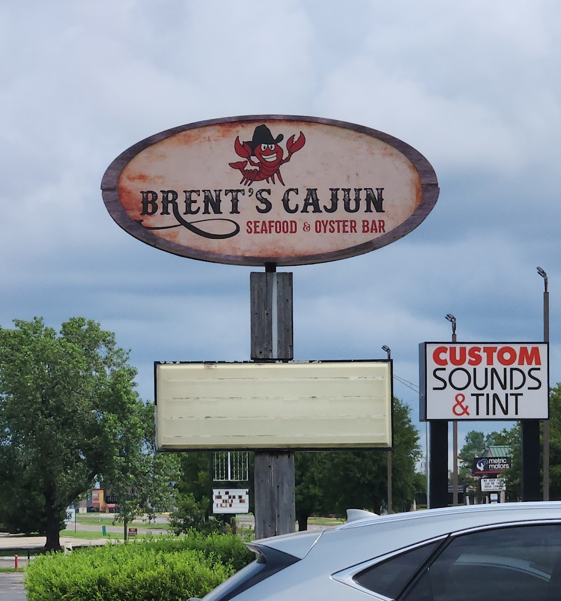 Brent's Cajun Seafood And Oyster Bar - 6