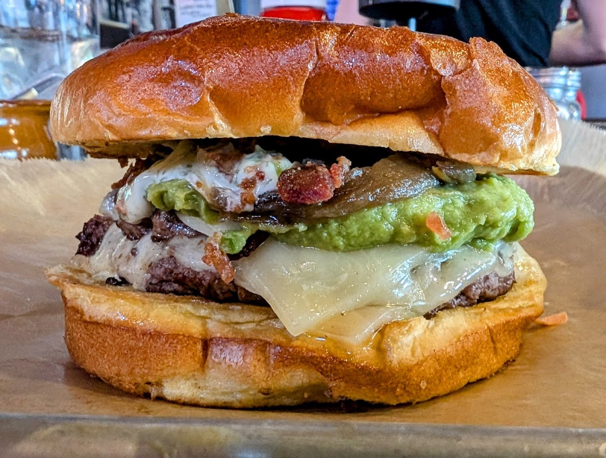 Matt and Tony's Kitchen x Tavern - 4
