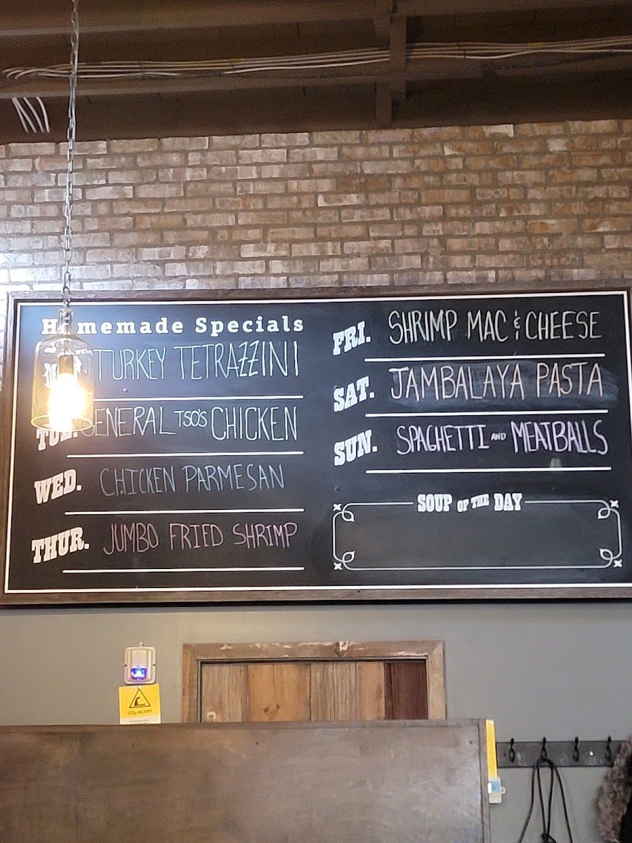 Matt and Tony's Kitchen x Tavern - 5