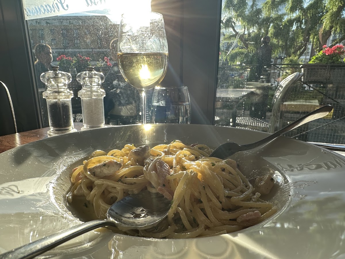 Siracusa - Italian Restaurant Brentford - 3