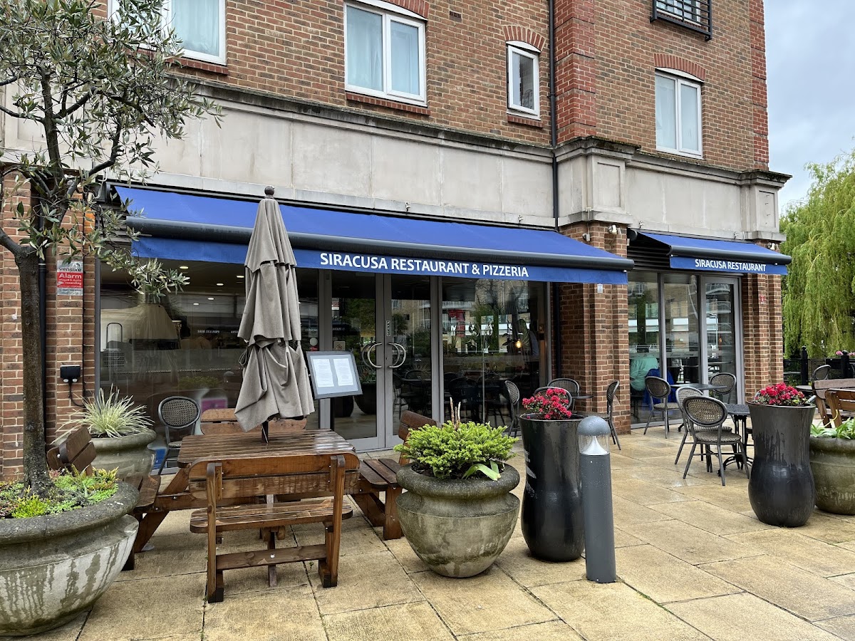 Siracusa - Italian Restaurant Brentford - 6
