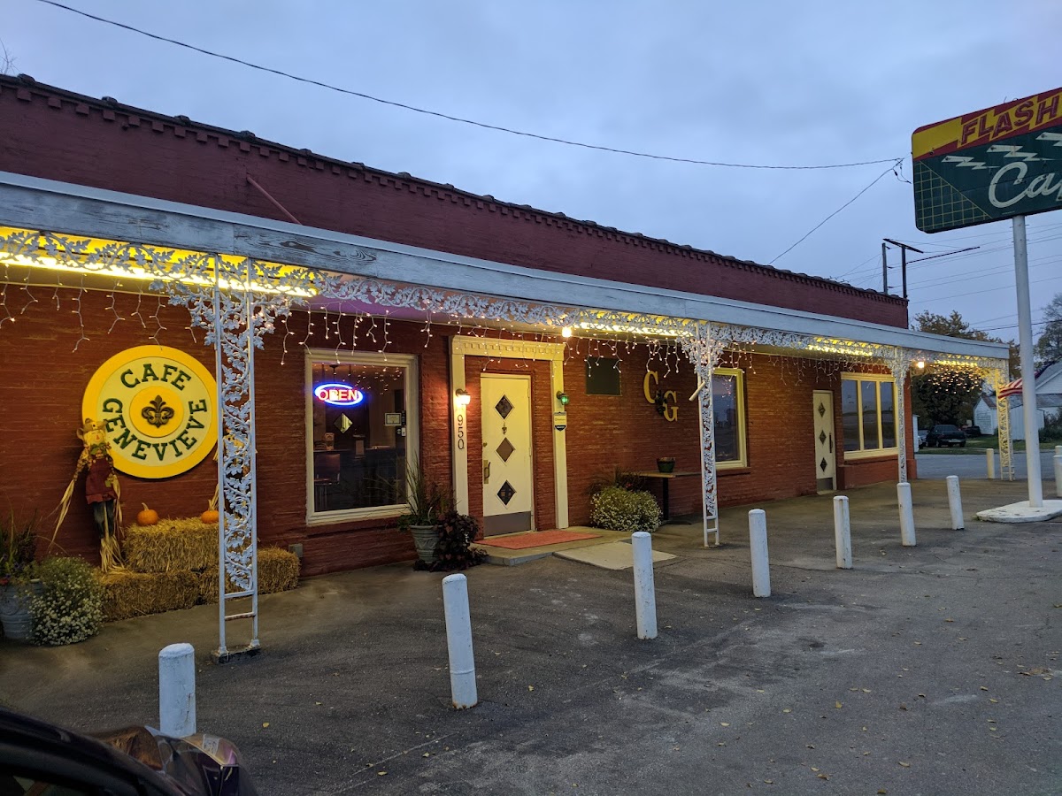 Cafe Genevieve - 1