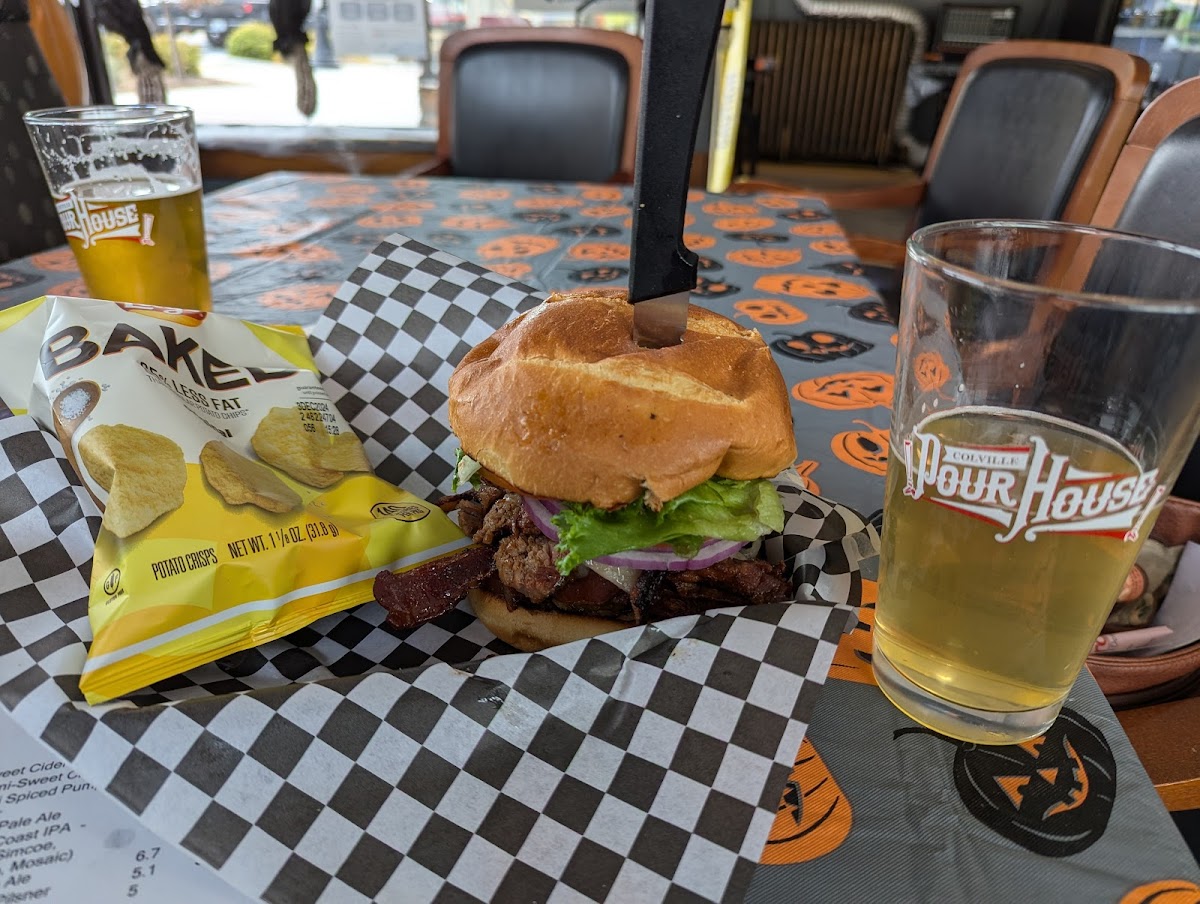 Colville Pour House - 5