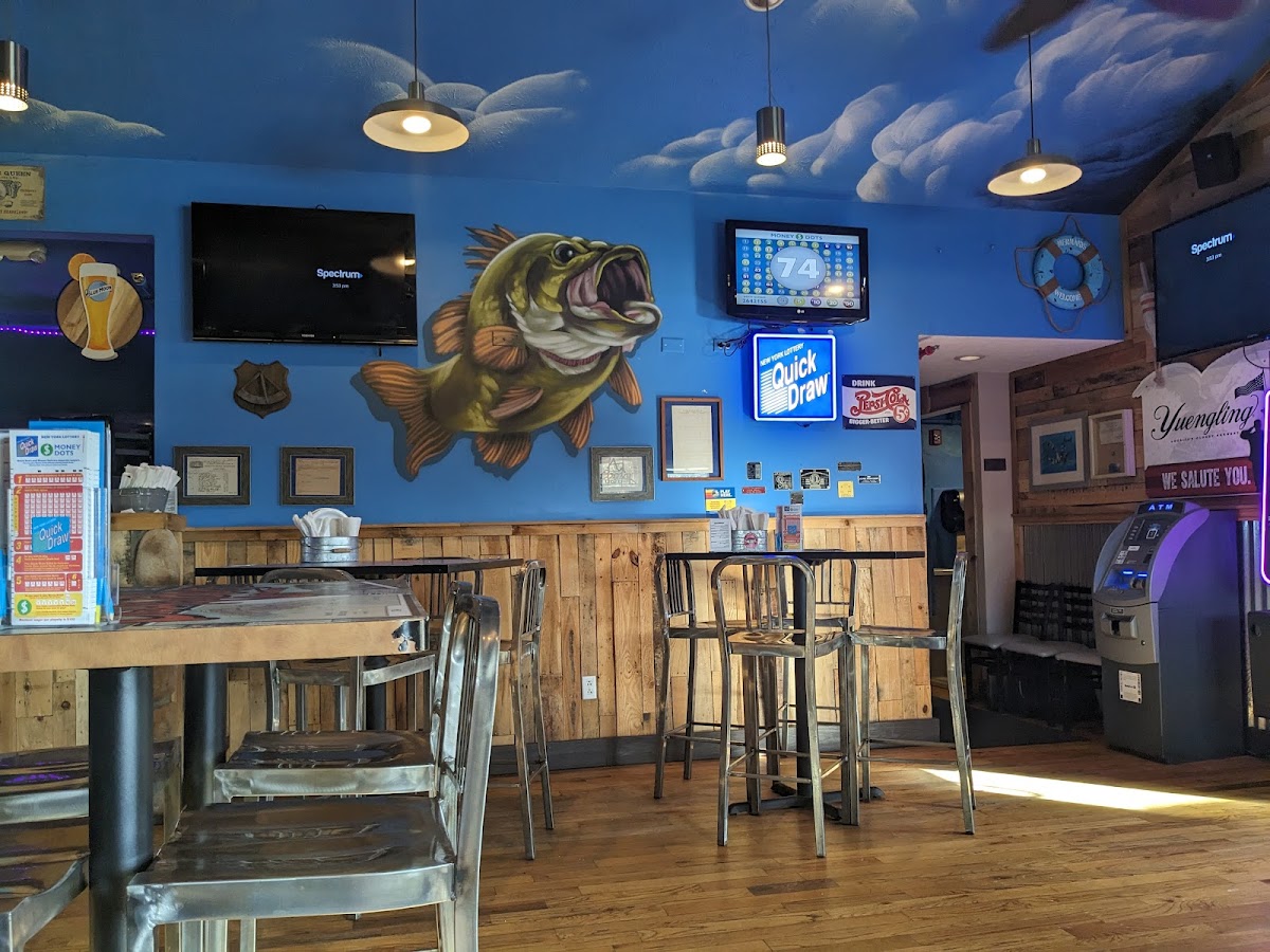 Docksiders Pub & Oven - 4
