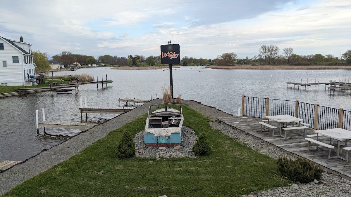 Docksiders Pub & Oven - 7