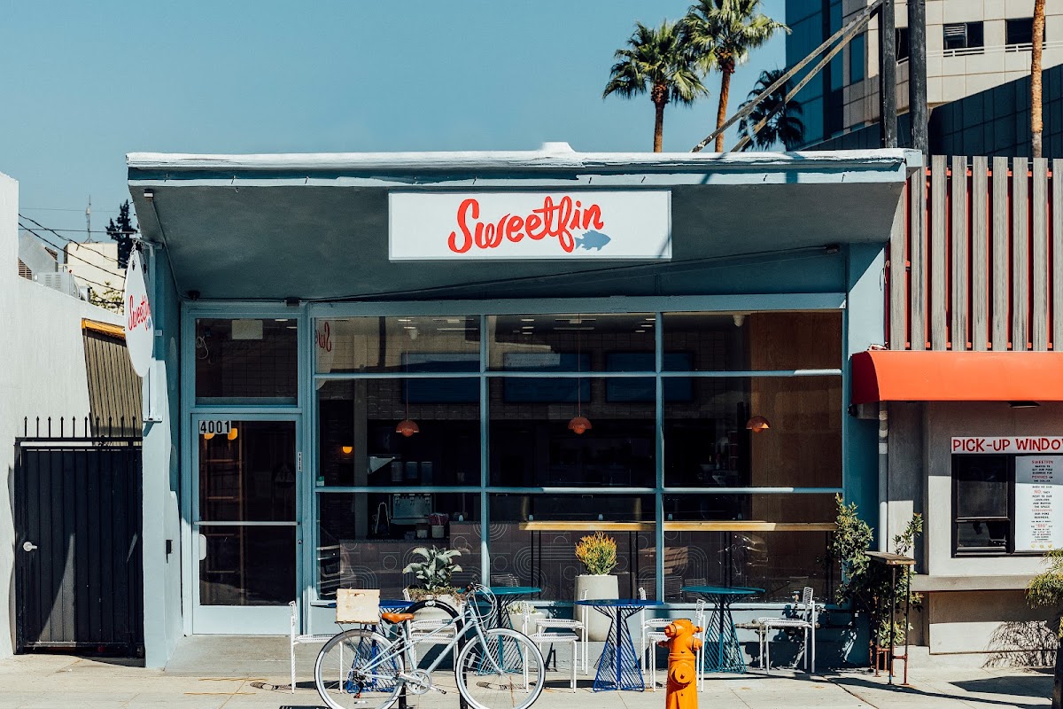 Sweetfin Poke Burbank - 1