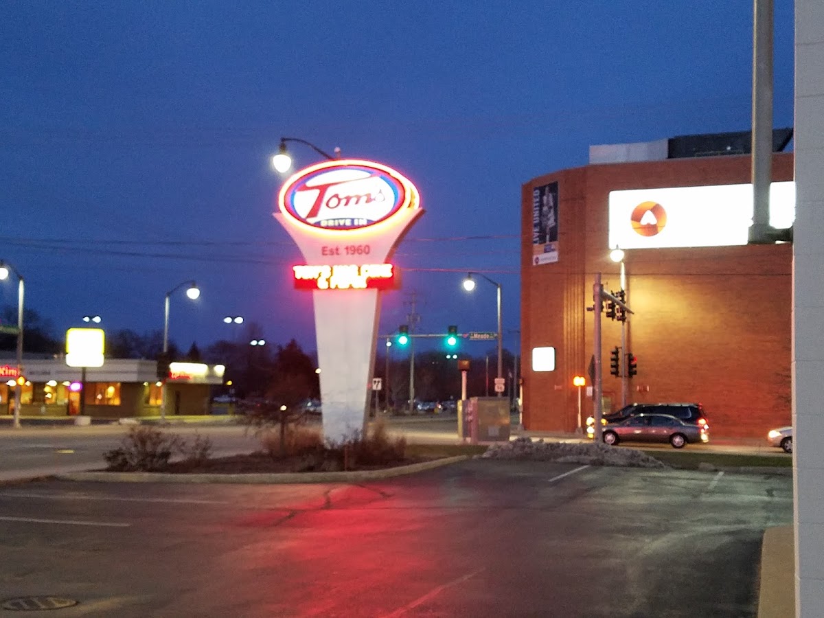 Tom's Drive In - 1