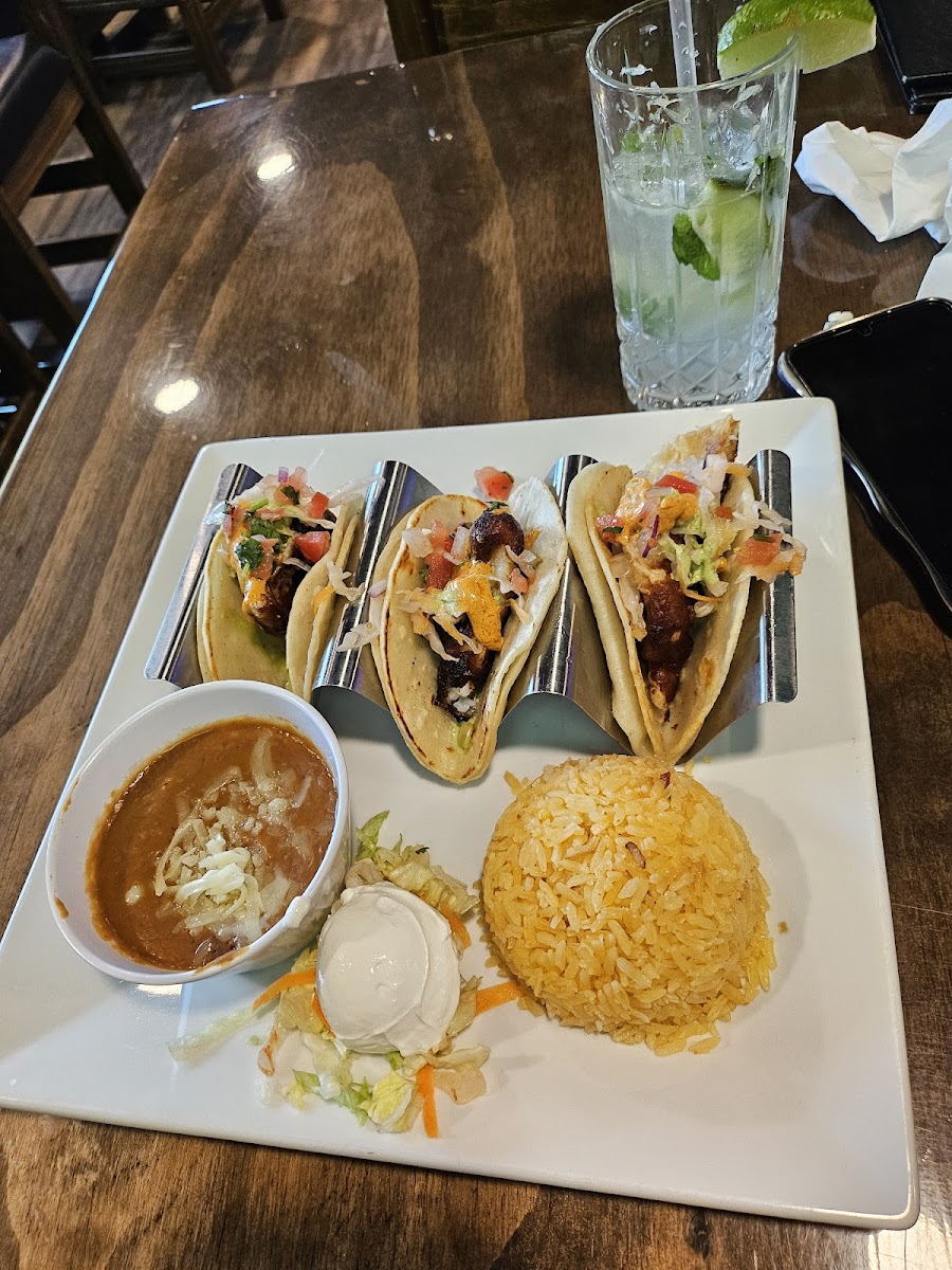 Lalo’s Mexican Restaurant - 5