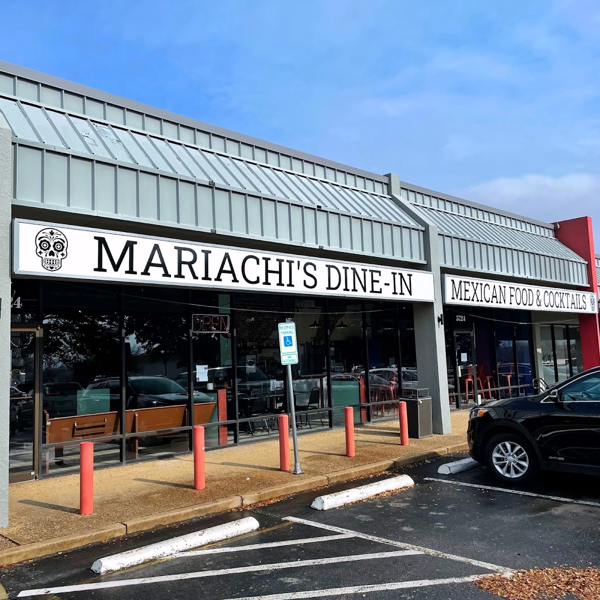 Mariachi's Dine-In - 1