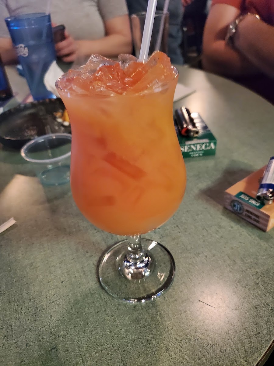 Cornerstone Lounge and Family Restaurant - 5