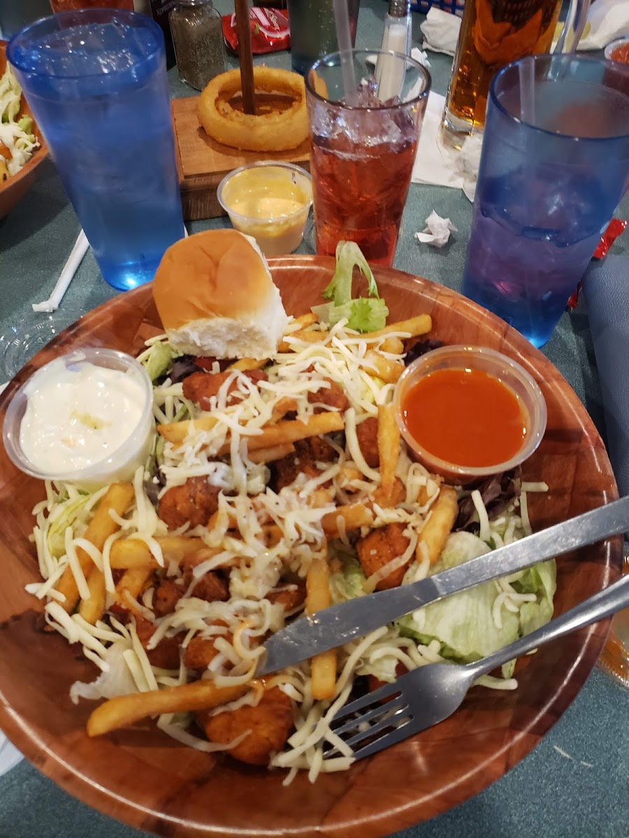 Cornerstone Lounge and Family Restaurant - 8