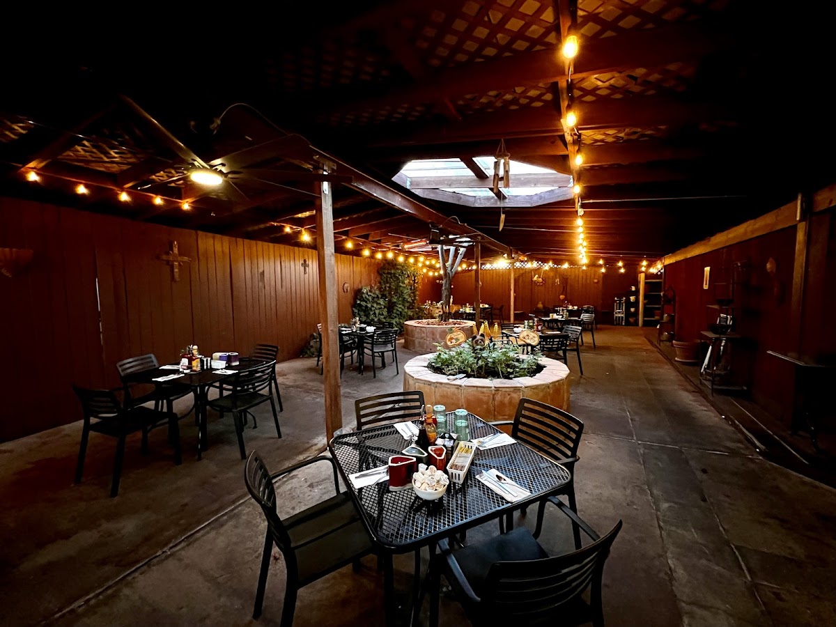 Coffee Pot Restaurant - 1
