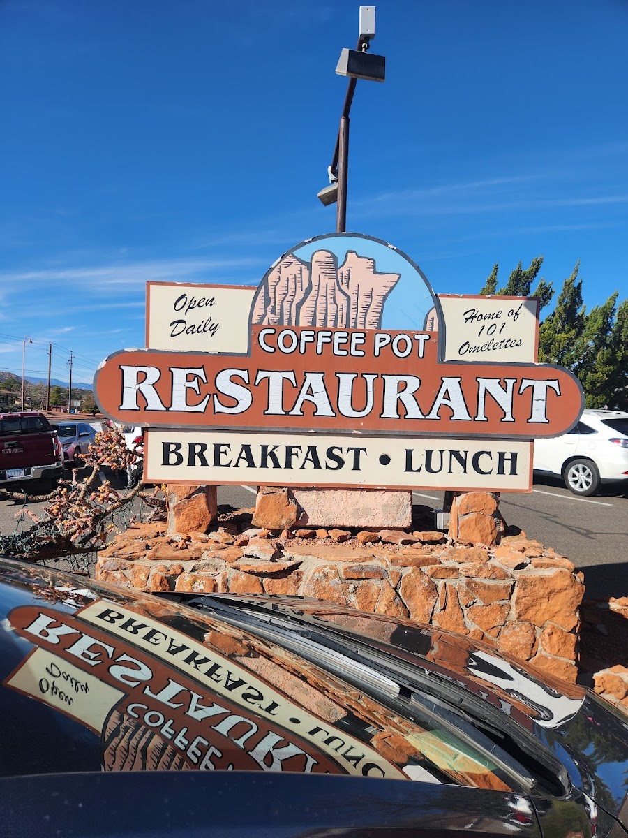 Coffee Pot Restaurant - 8