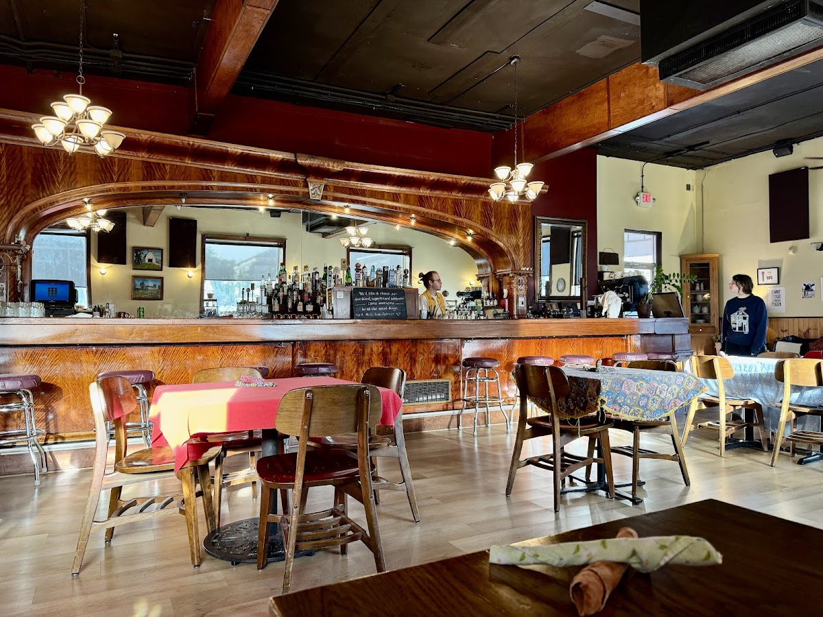 Trumpet Blossom Cafe - 4