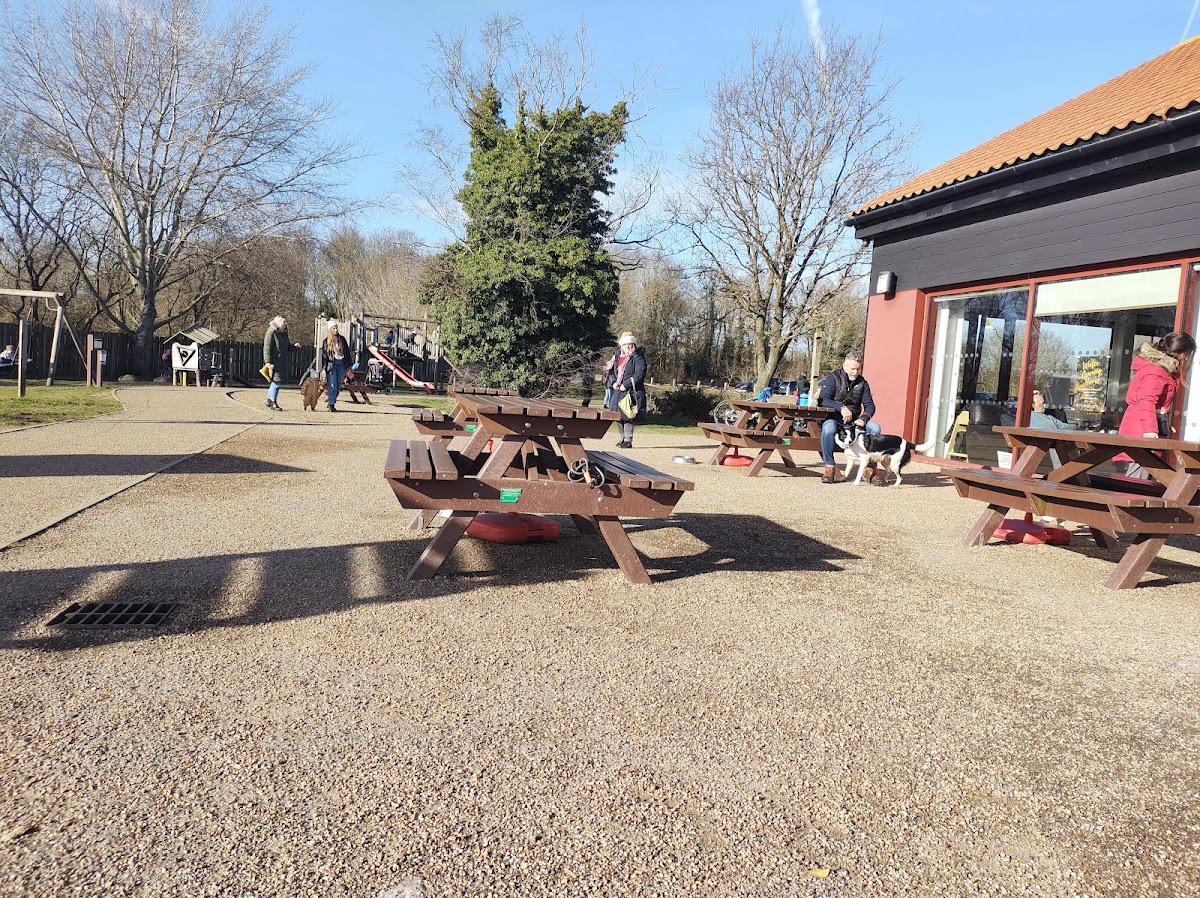 The Hub Cafe @ Hadleigh Park - 7