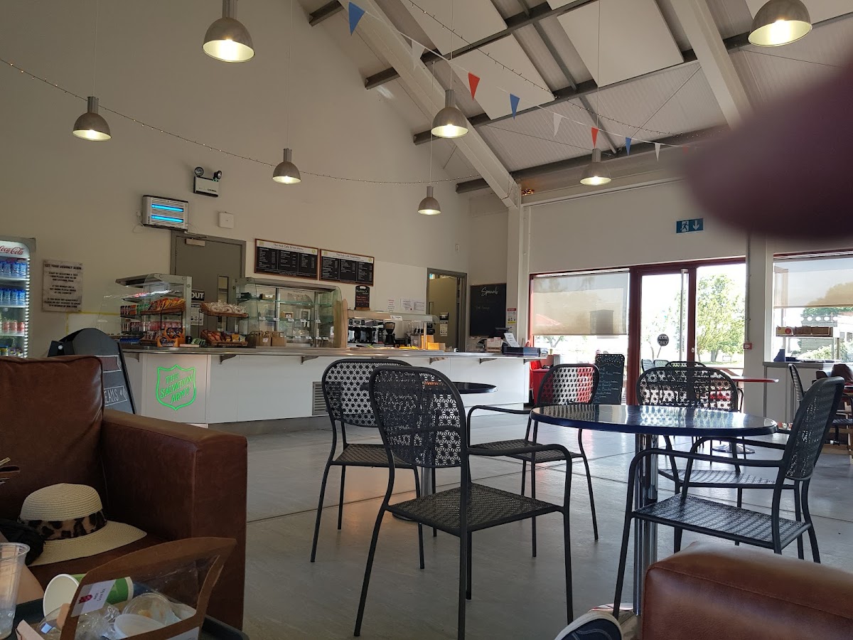 The Hub Cafe @ Hadleigh Park - 9