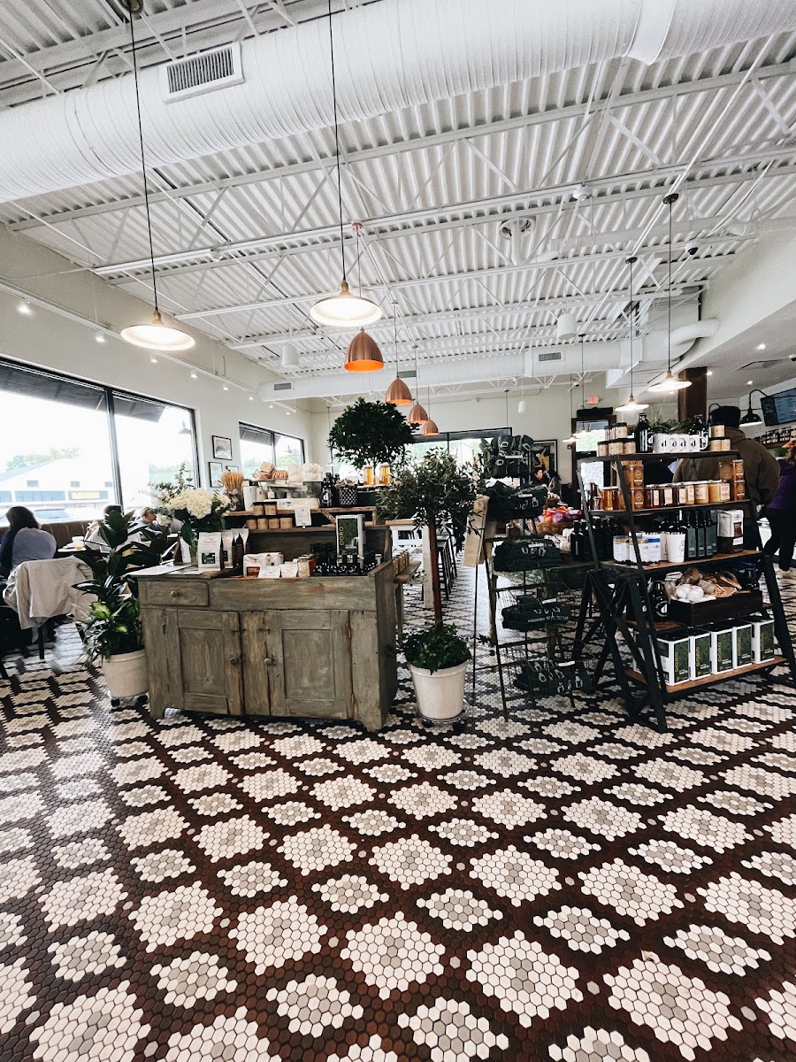 Doro Marketplace - Wethersfield - 4