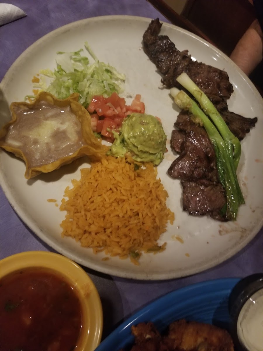 El Mariachi Mexican Restaurant - 10