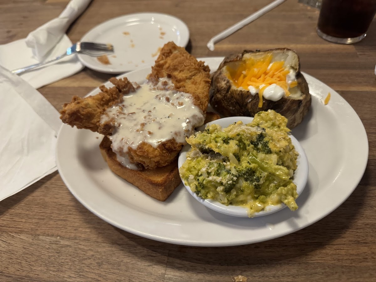 Cheddar's Scratch Kitchen - 6