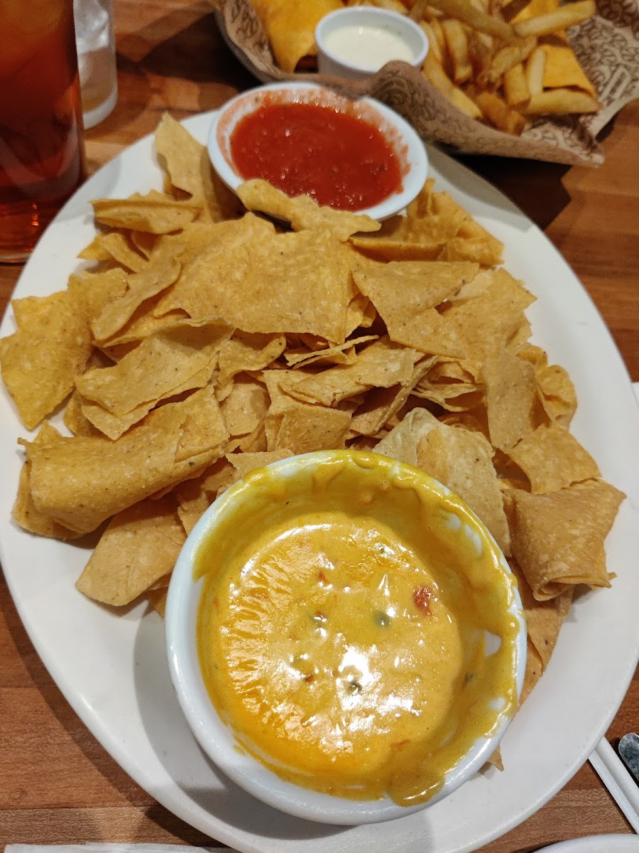Cheddar's Scratch Kitchen - 9