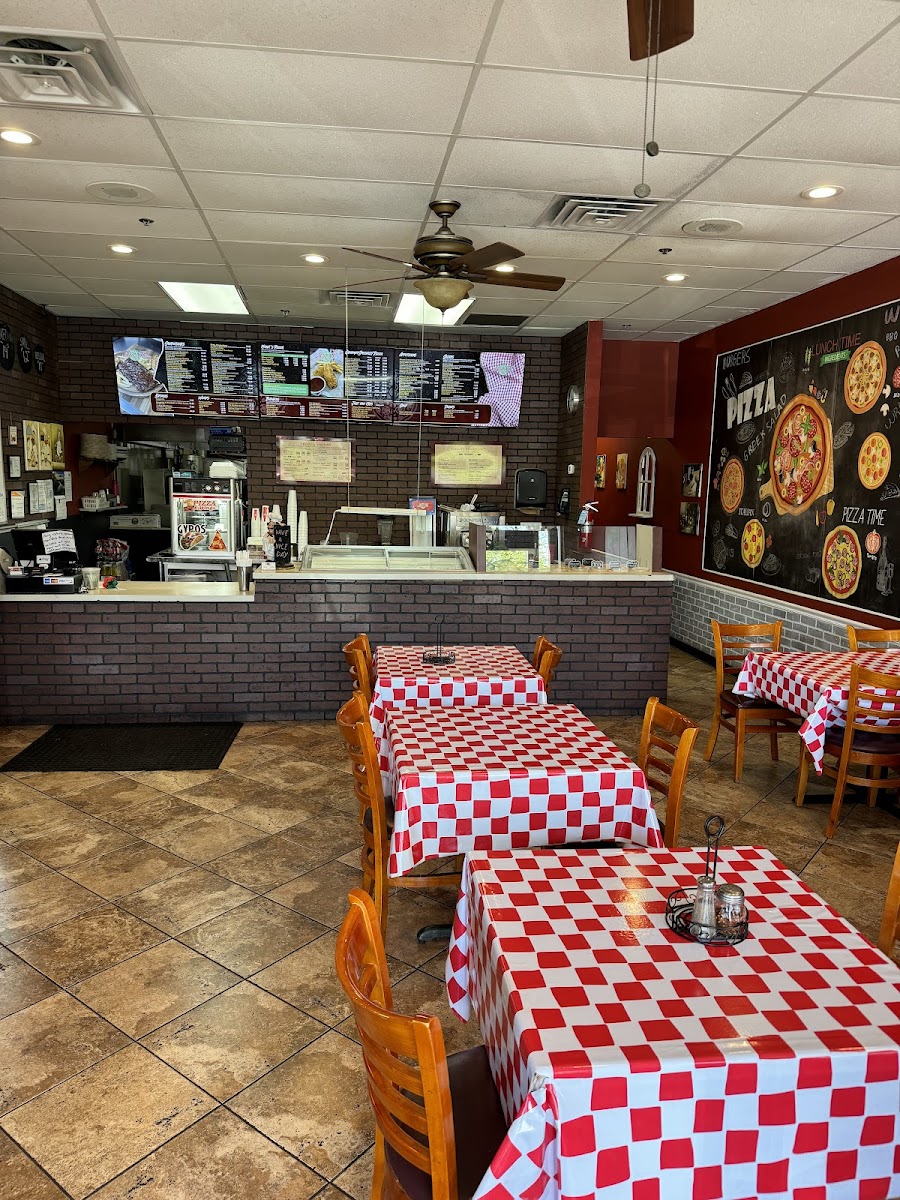 Mama K's Pizza and Grille - 6