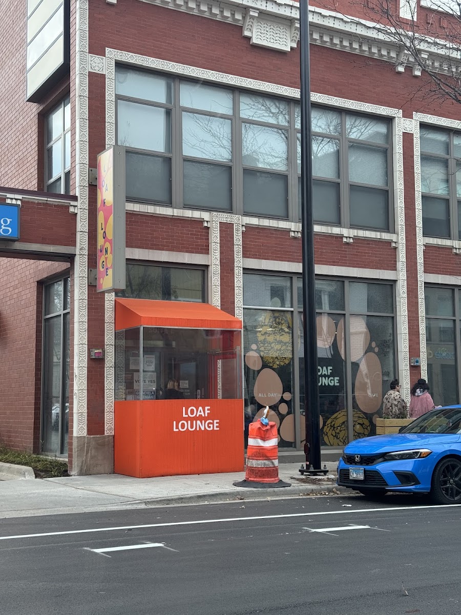 Loaf Lounge - 10