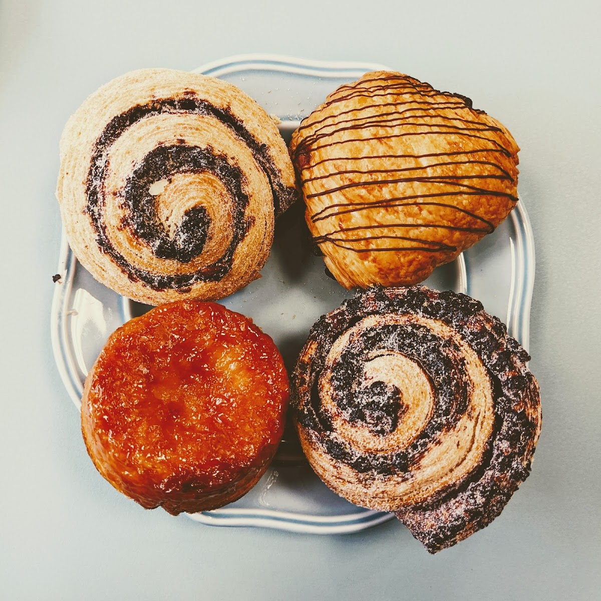 Loaf Lounge - 2