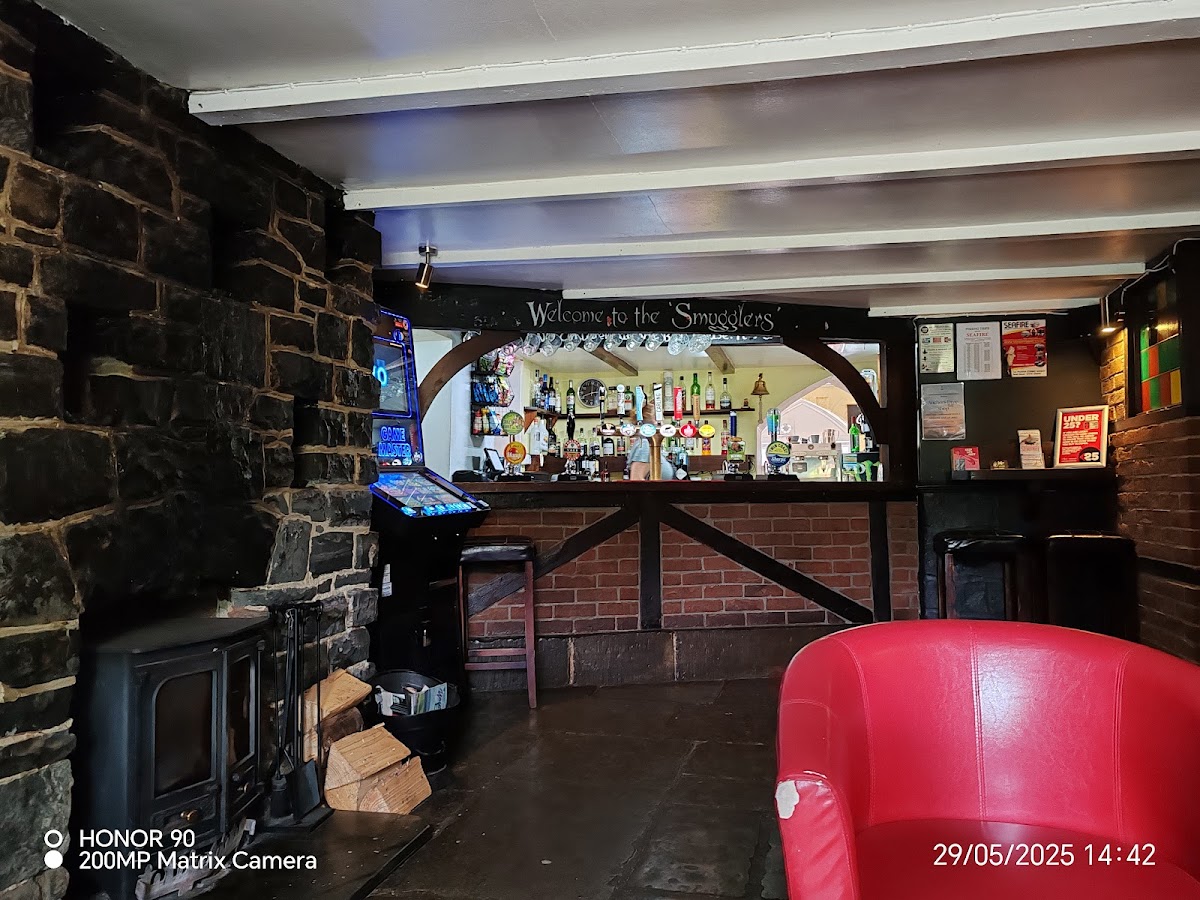 Smugglers Inn - 1
