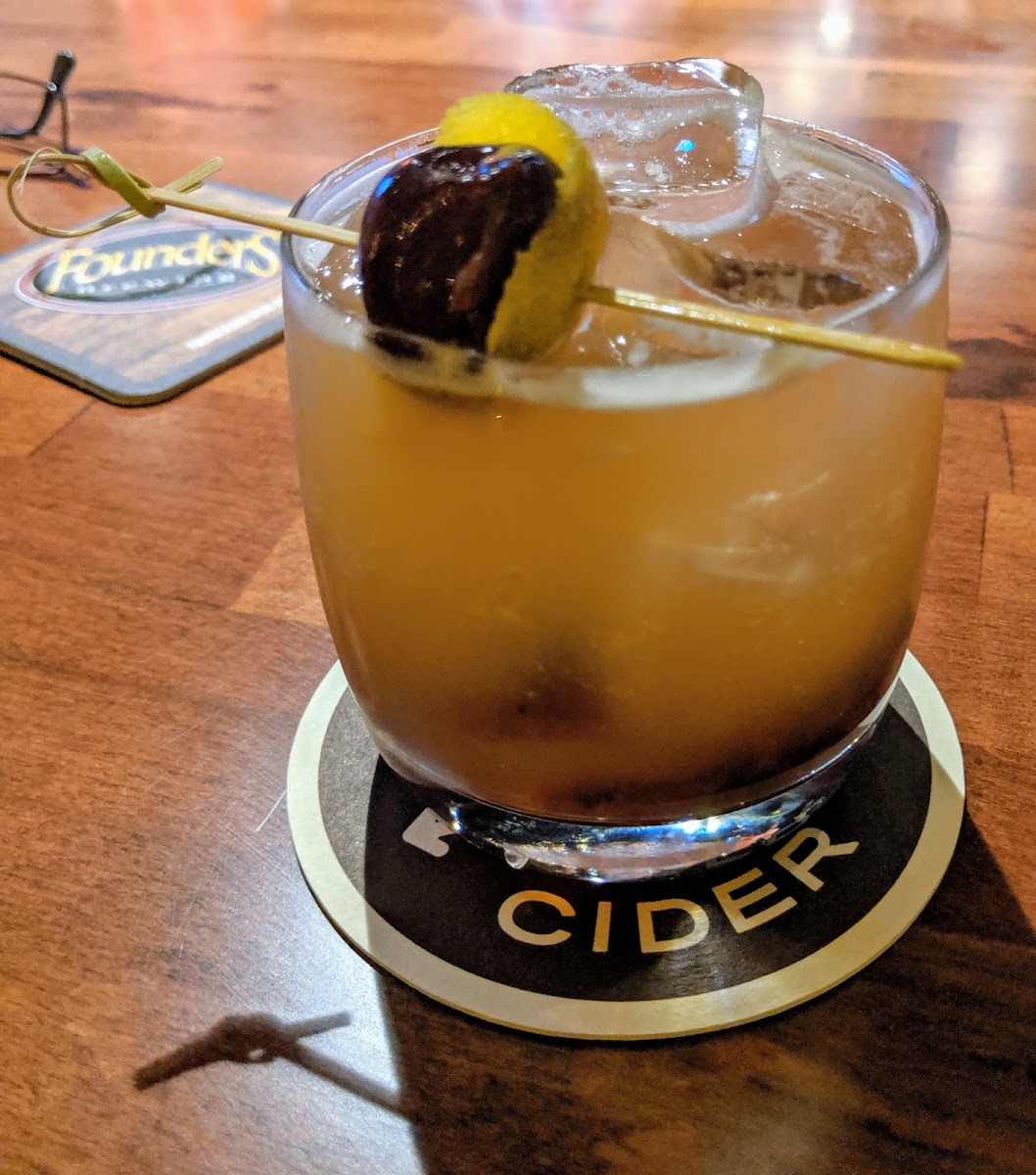 Pour Craft Beer & Spirits - 10