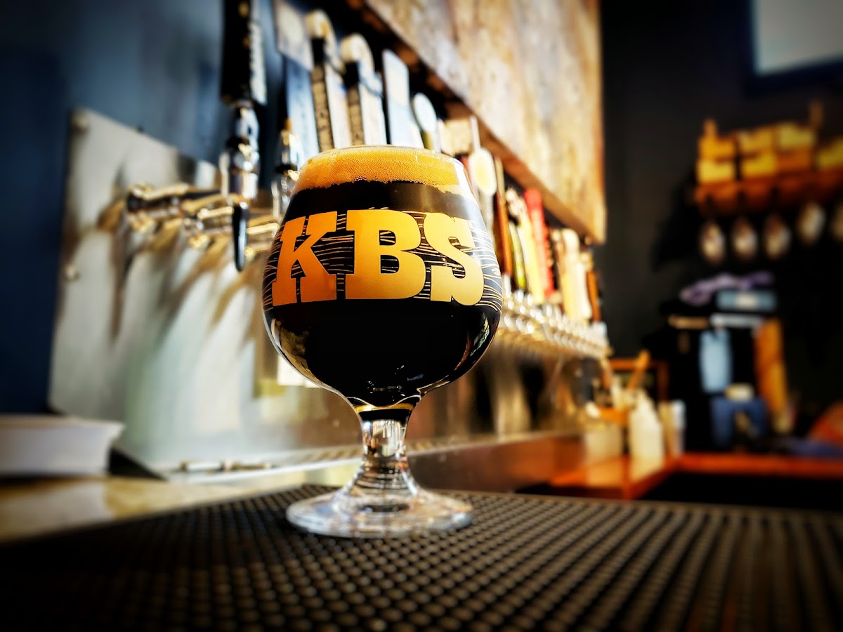 Pour Craft Beer & Spirits - 2