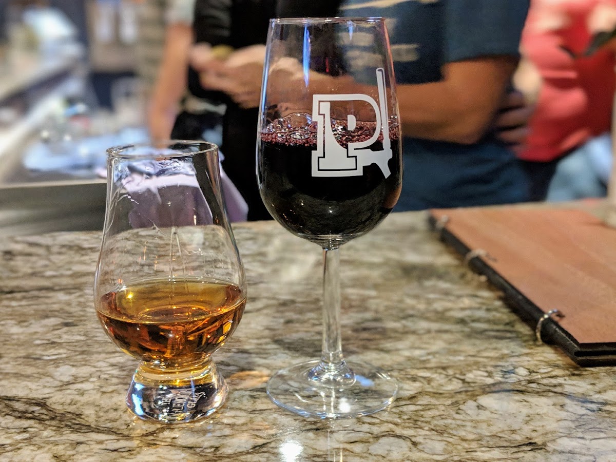 Pour Craft Beer & Spirits - 9