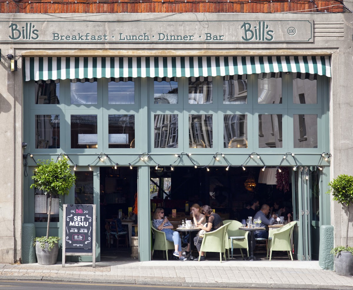 Bill's Brighton Restaurant - 1